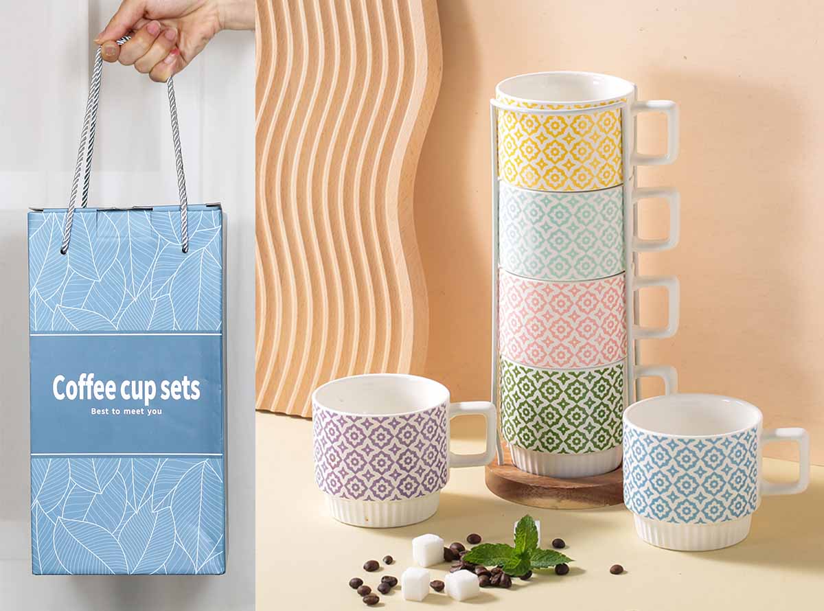 Κούπες με γεωμετρικά σχέδια σε display (4αδα)