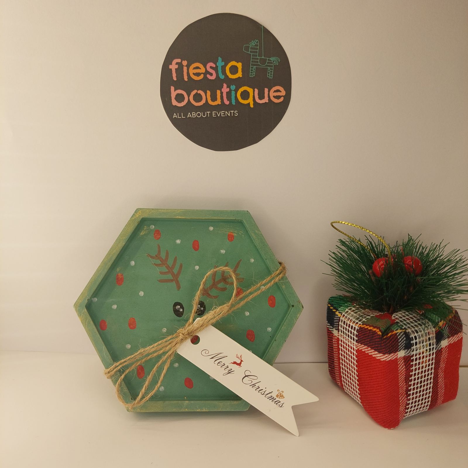 Χειροποίητο Εξάγωνο Σουβέρ ζωγραφισμένο στο χέρι « Ελαφάκι»