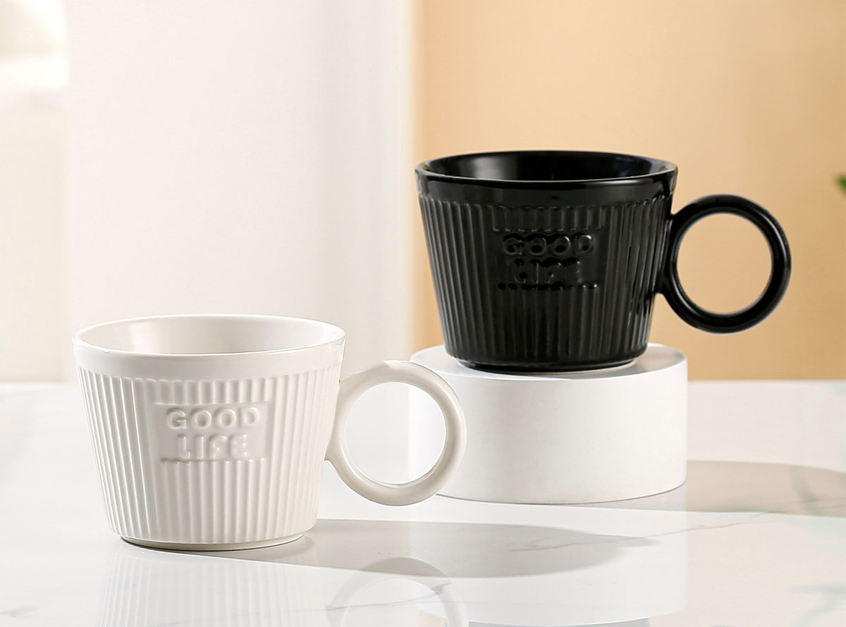 Κούπες ανάγλυφες κωνικές white