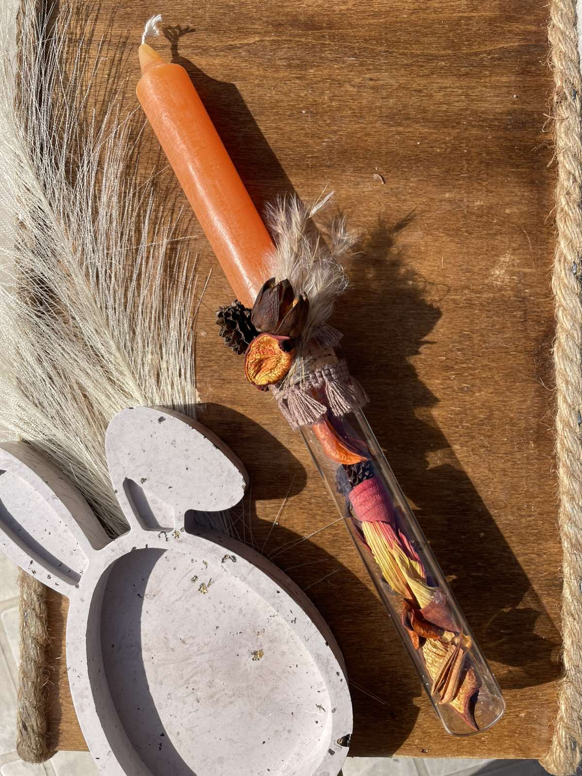 Λαμπάδα με κρύσταλο και αποξηραμένα λουλούδια 30 εκ