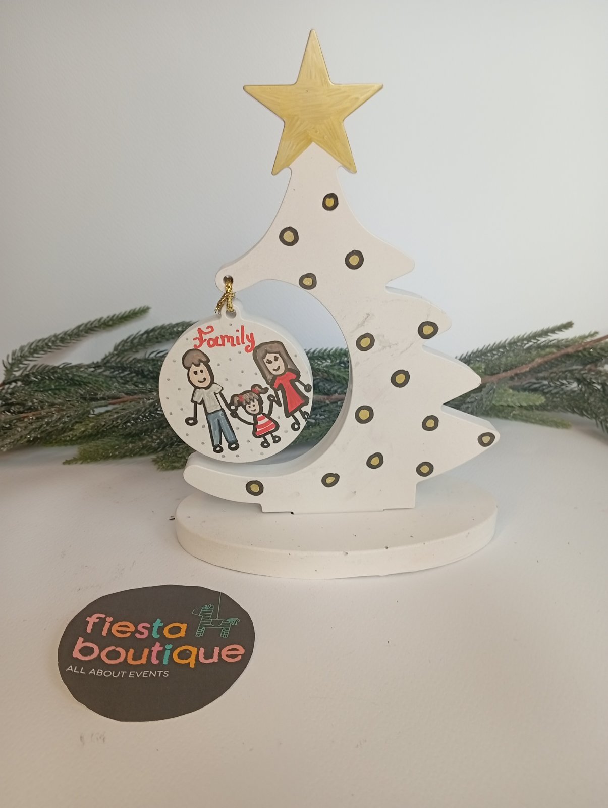 Χειροποίητο Χριστουγεννιάτικο δέντρο «Οικογένεια» - χρώμα Λευκό-Χρυσό