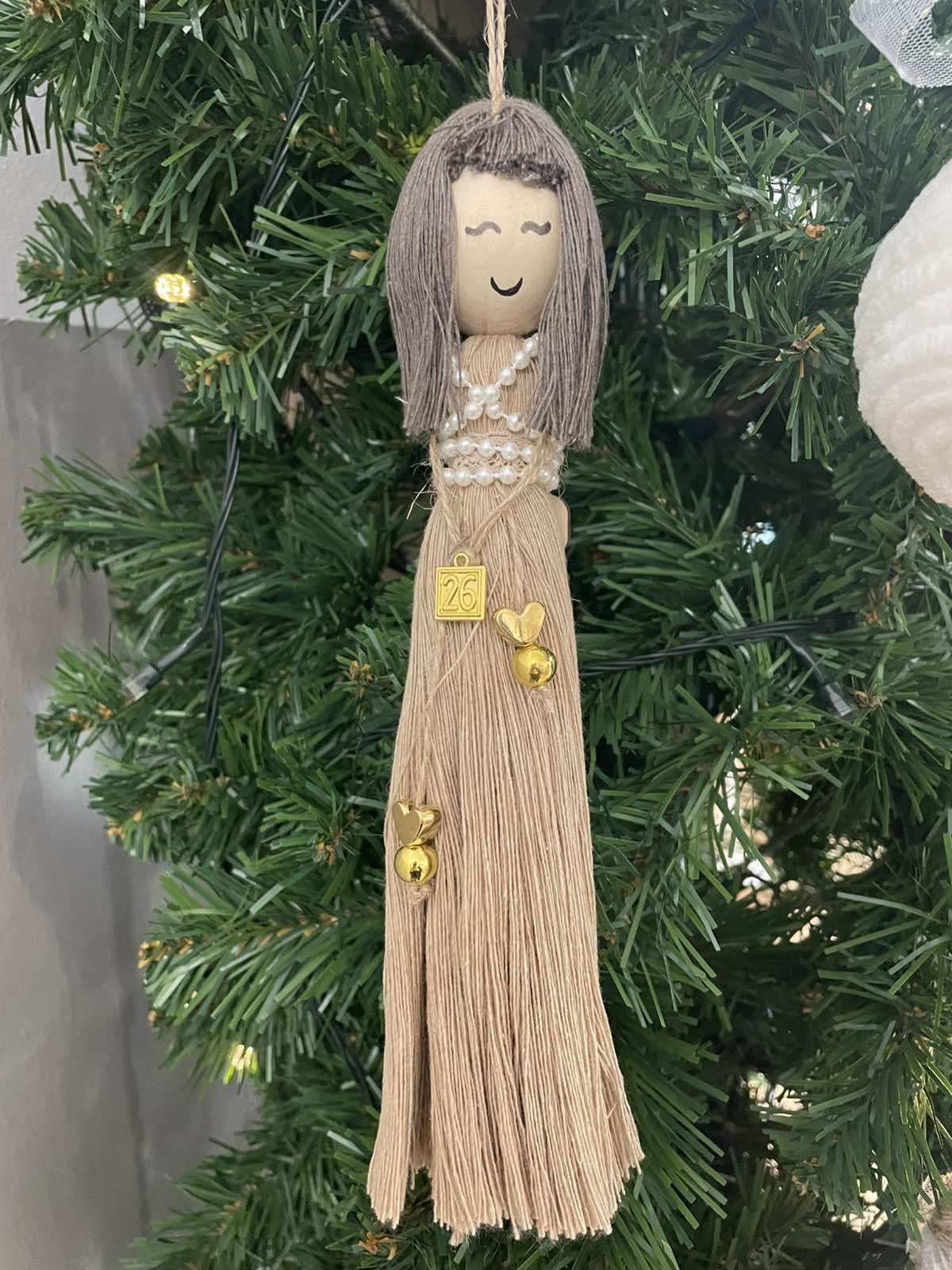 Χειροποίητη κούκλα μακραμέ καφέ(28εκ)