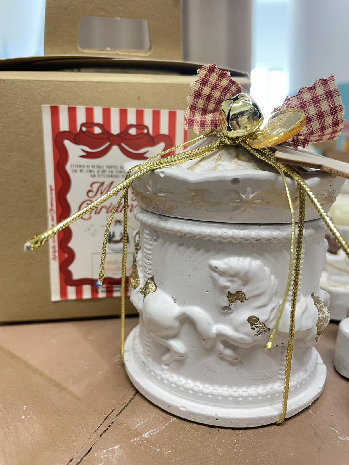 Χειροποίητο Χριστουγεννιάτικο γούρι σε σχήμα  Καρουσέλ