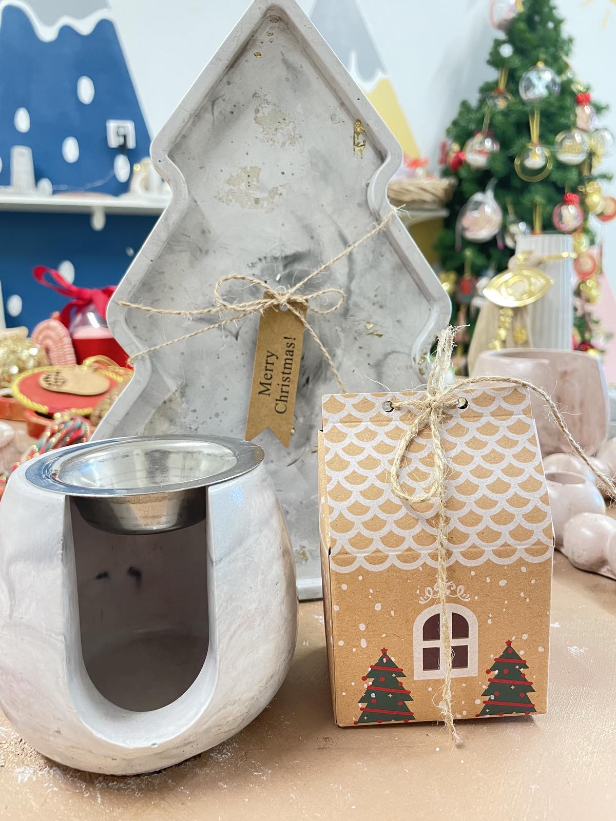 Χριστουγεννιάτικο Gift Box: Αρωματιστής - Δίσκος Διακόσμησης και wax melts