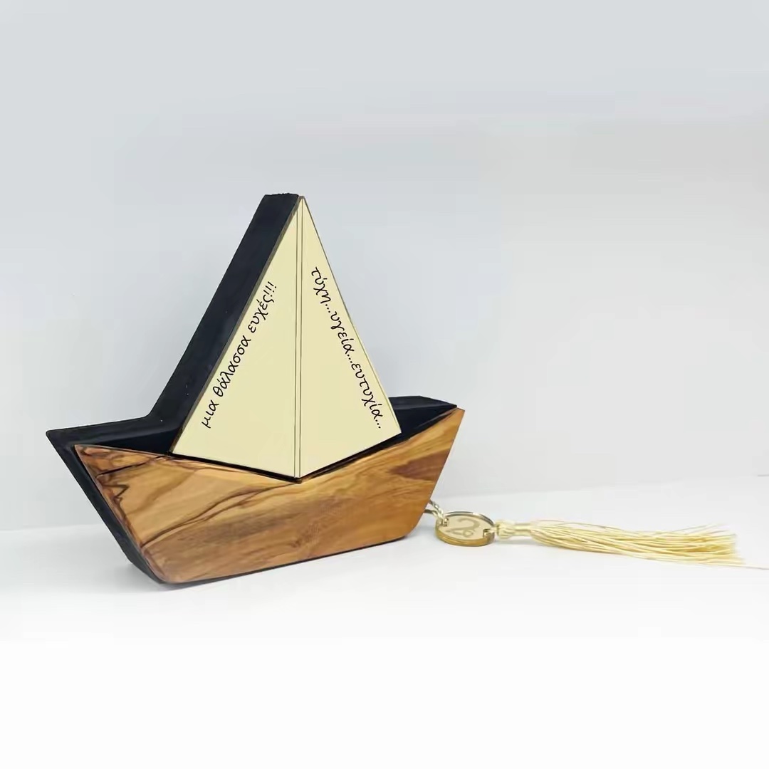 Επιτραπέζια Χειροποίητα Διακοσμητικά Γούρια 